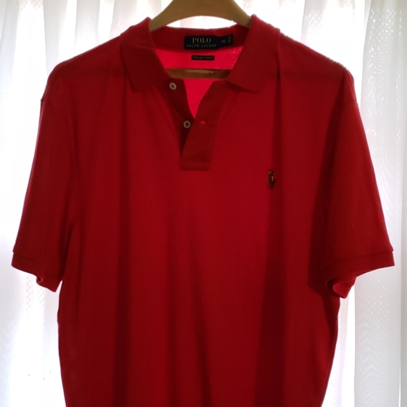 Red polo - Picture 1 of 3